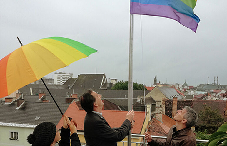 2/2 rainbow flag is hoisted at FernFH. Photo credit: Ferdinand Porsche FernFH