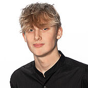 Profilbild: Aron Pasztor © August Lechner Aron Pasztor © August Lechner