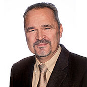 Profilbild: Laslo Bozda © August Lechner Laslo Bozda © August Lechner