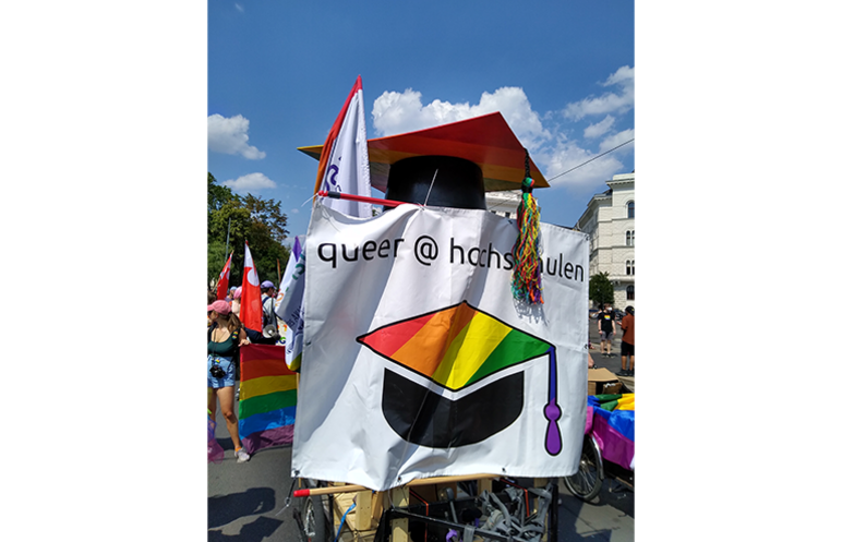 Bild: Foto 3 von der Regenbogenparade 2021