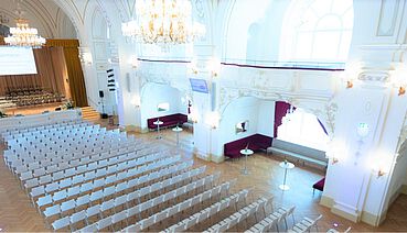 FernFH Sponsionen 2018 im Sparkassensaal in Wiener Neustadt 