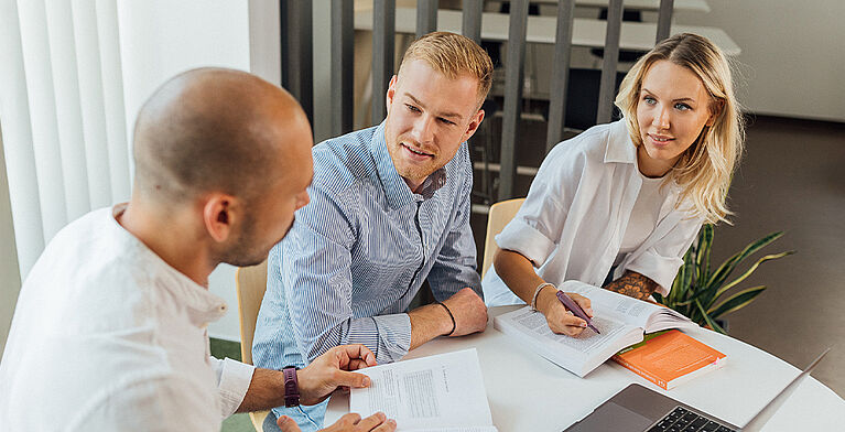 Newsbild Wirtschaftspsychologie studieren © FERNFH